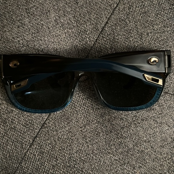 Women’s polarized Costas MAKE ANY OFFER - Picture 6 of 11
